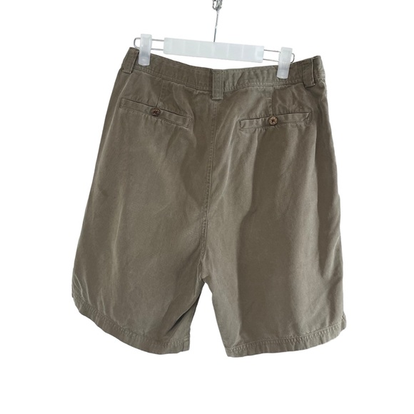 Tommy Bahama Dark Khaki Pleated Flat Front Shorts - Picture 3 of 4